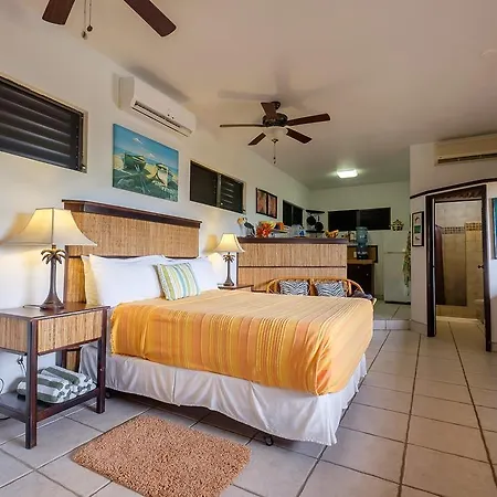 Playa Blanca Island Villa - Boat And Captain!